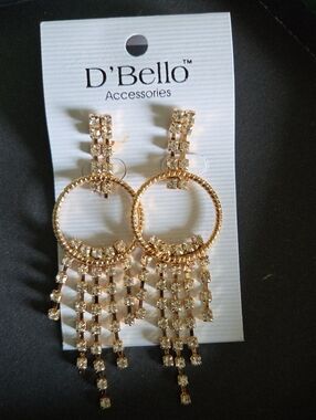 D'Bello Gold Crystal Hoop Tassel Drop Earrings. NWT.
